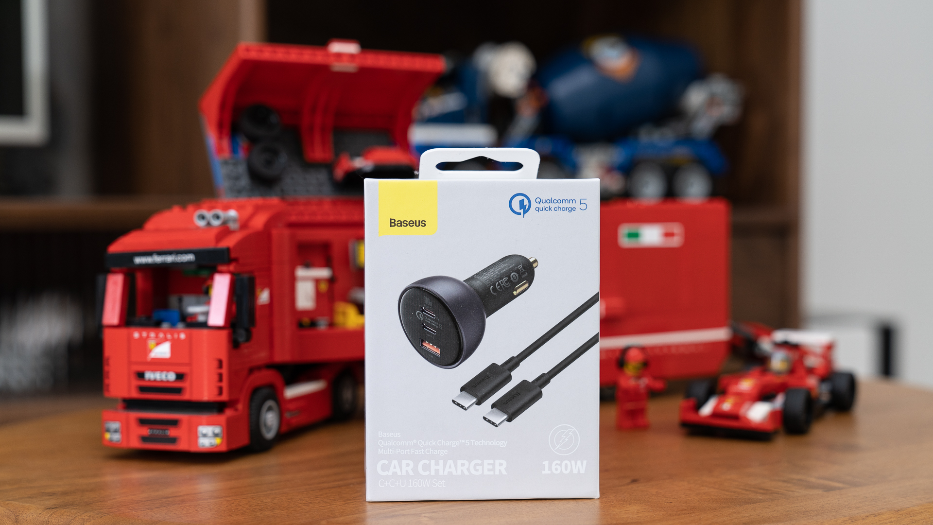 汽车人，出发！车生活补给利器，倍思160WQC5认证车载充电器分享