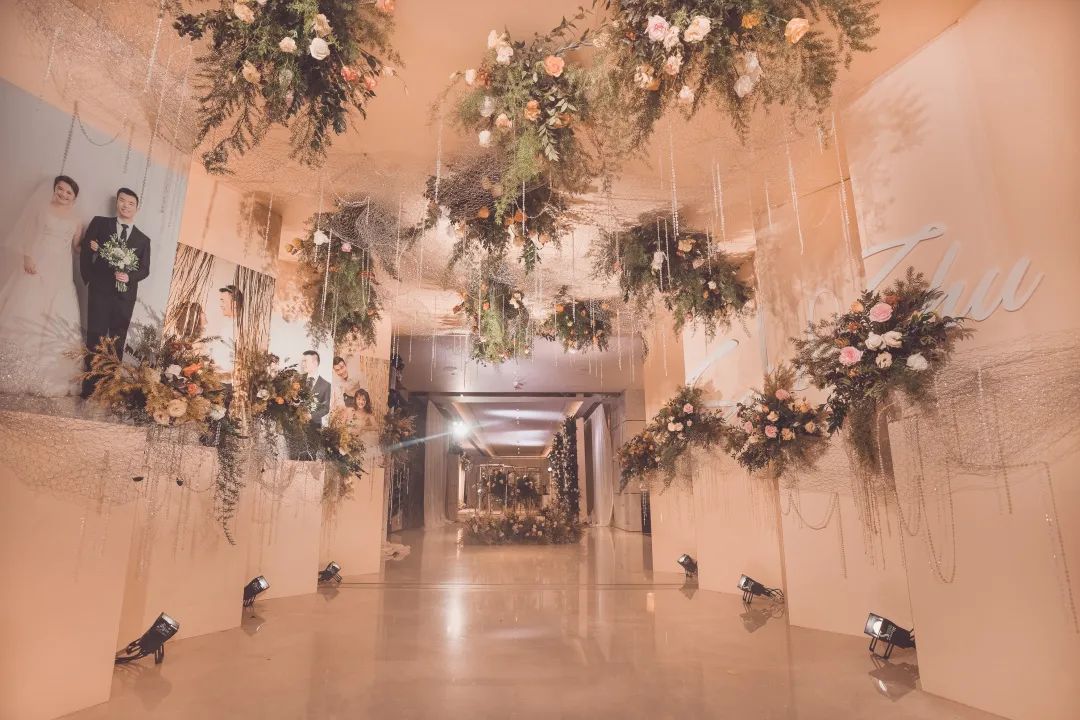 浪漫奢华草坪花园婚礼,充满爱意的婚礼