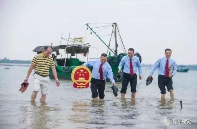 什么是国徽照片,我国的国徽的象征和寓意