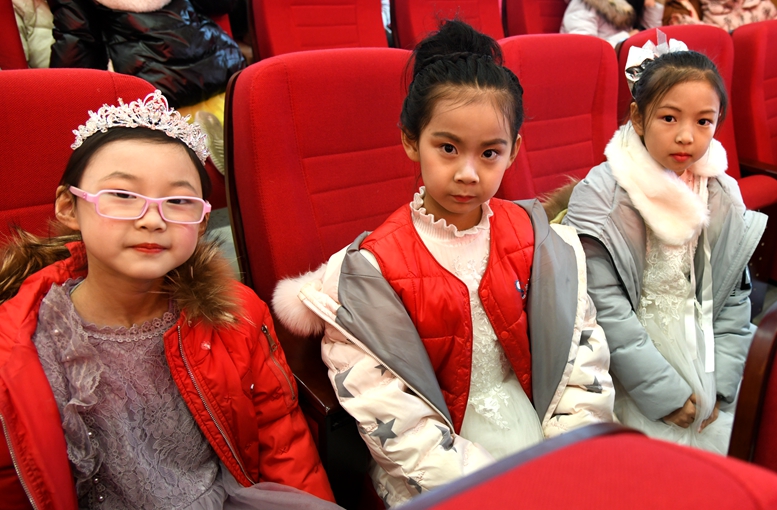 佳音艺术培训中心主持班汇报演出,佳音琴行学员演奏会