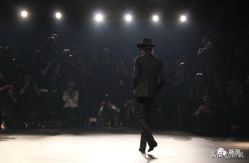 ysl女装设计,ysl女性魅力