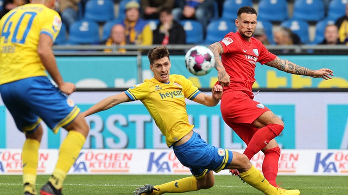 德乙波鸿与桑德豪森比分预测,德乙科隆对波鸿直播