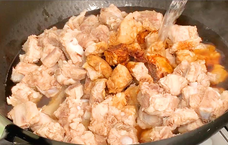 排骨切记不可直接焯水多加这2步,排骨焯水怎么处理比较好