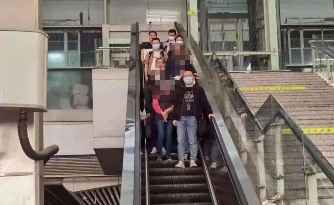 岳阳楼：练好“*钟金**罩”守住群众“钱袋子”｜我为群众办实事