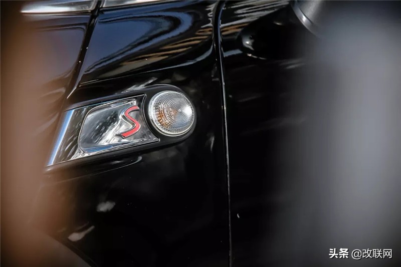 这是情怀体现的MINIR56JCW帅到爆炸