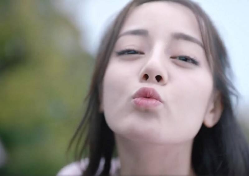 你真的以为自己是个接吻高手吗？看完以下姿势，我表示我服