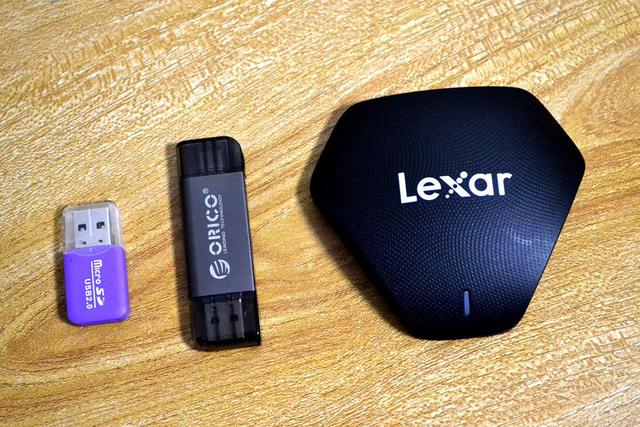 雷克沙usb3.1三合一读卡器,闪迪读卡器和雷克沙读卡器