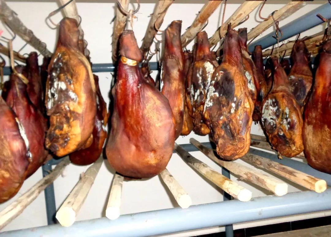 沿着传奇怒江，探访秘汤原乡