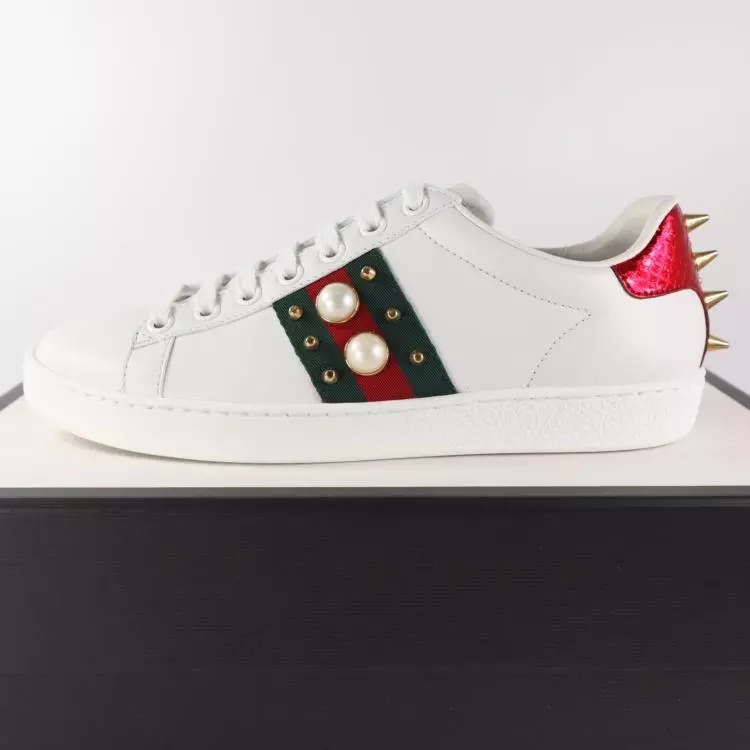 万搭小白鞋,C4N详解各路奢侈品小白鞋优缺点!想入手看这!