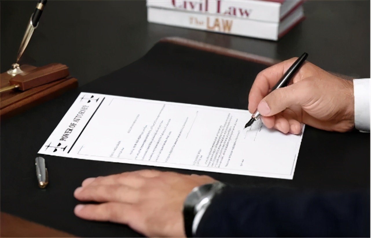 居间费到账后的骗局,居间合同中介存在欺骗买方