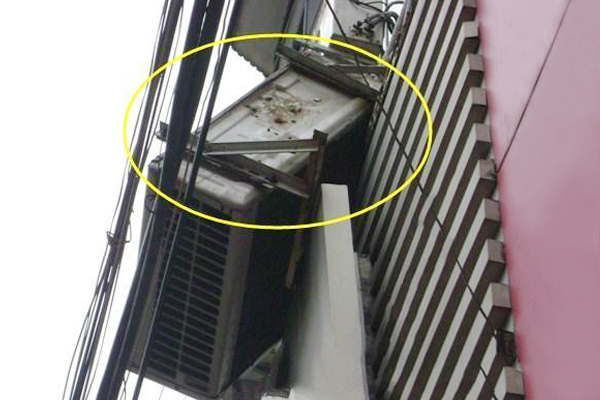 日本空调外机都是怎么放的,空调外机放在墙上真的好吗