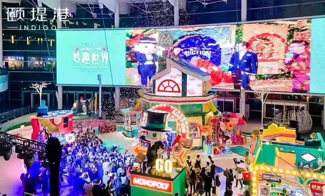 美已经不够了，今年的圣诞美陈必须“玩”起来