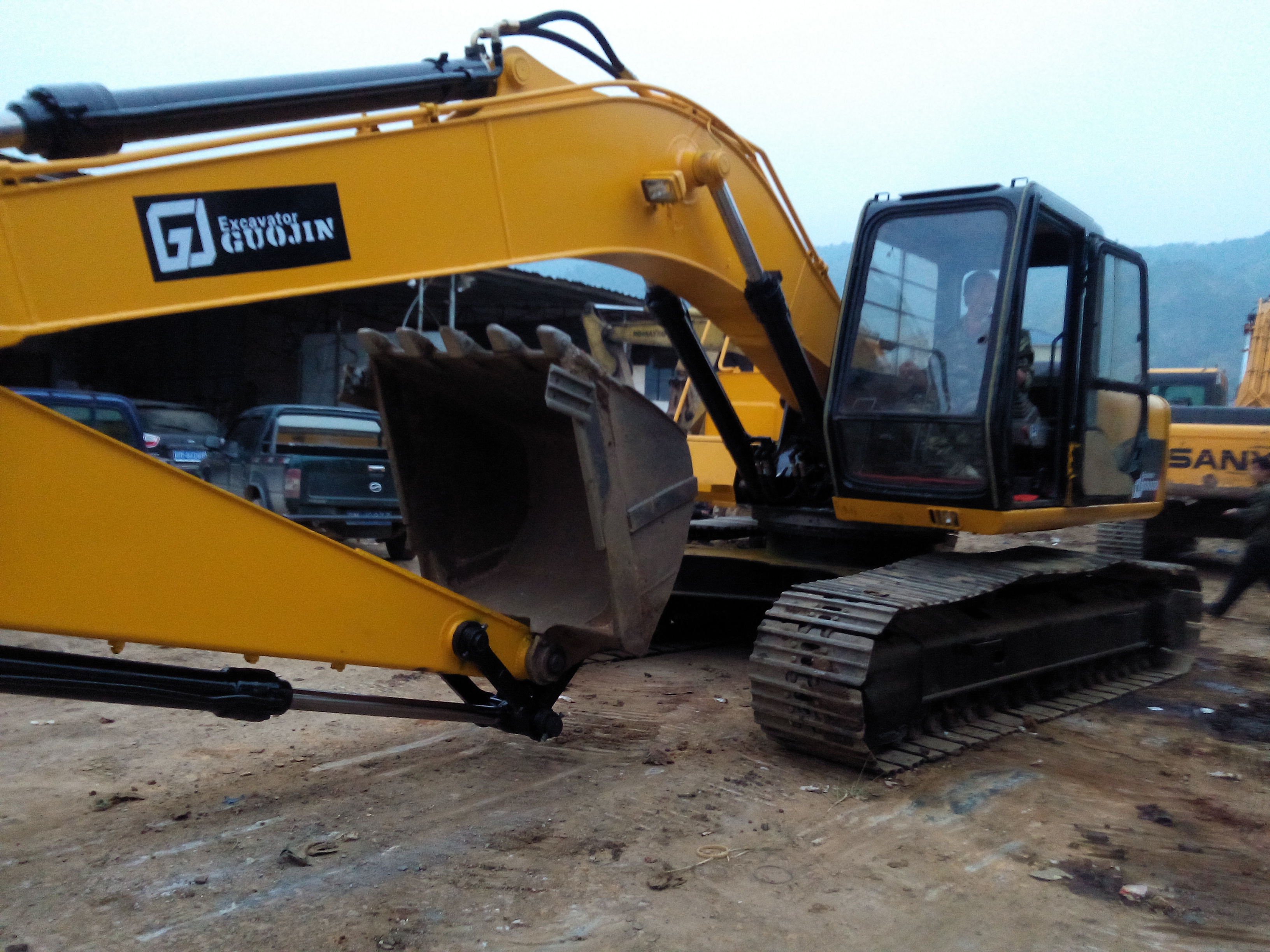 修挖机学徒一般要学多久,修挖机学徒真实经历