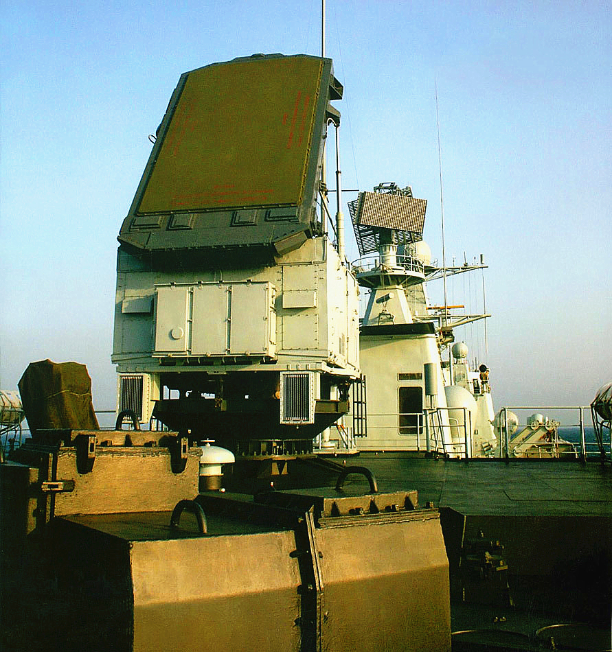 撑起祖国领海安全的擎天巨伞——中国舰空导弹发展史