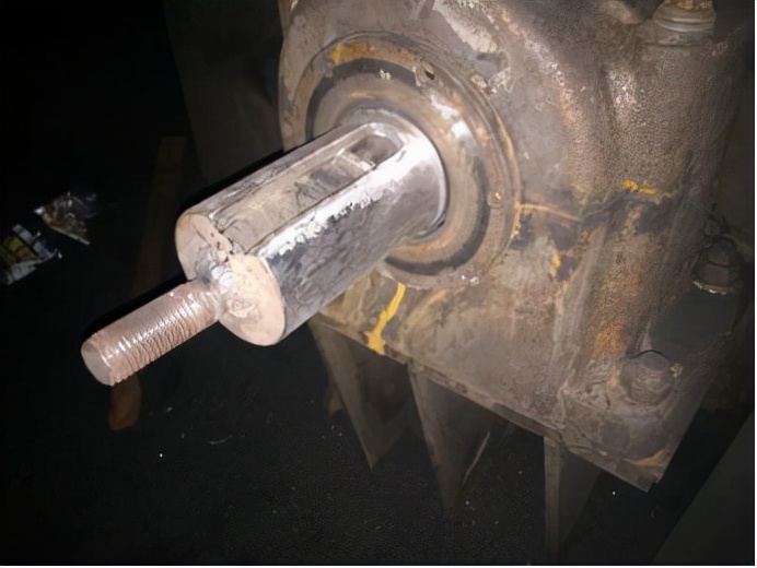 碎料机轴承坏了怎么取下来,碎煤机轴磨损