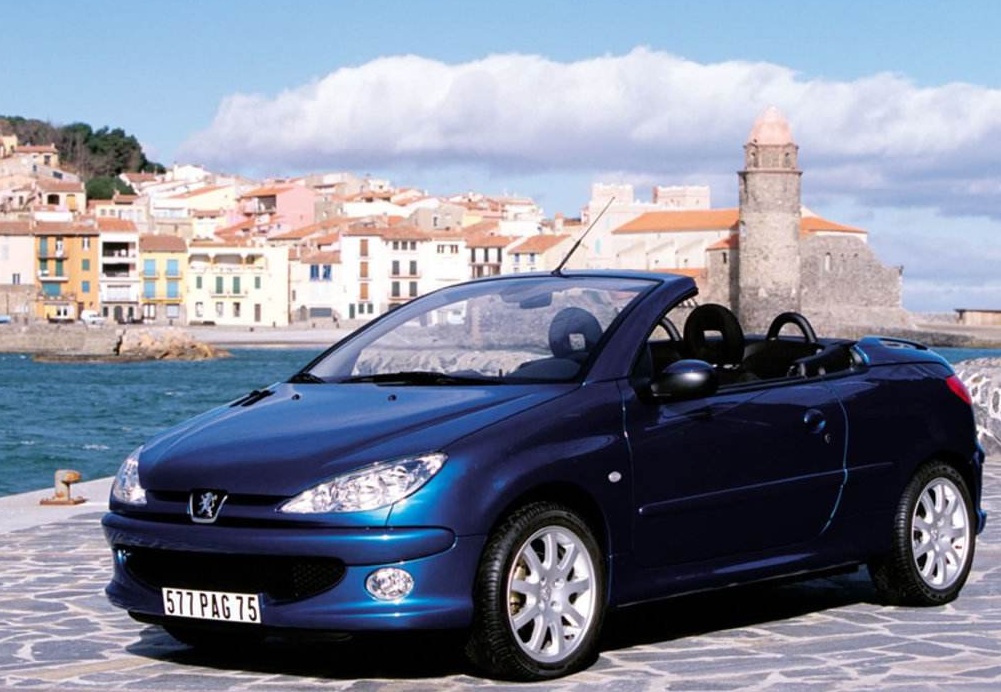 很受欢迎的车,标致206为什么被称为小钢炮车