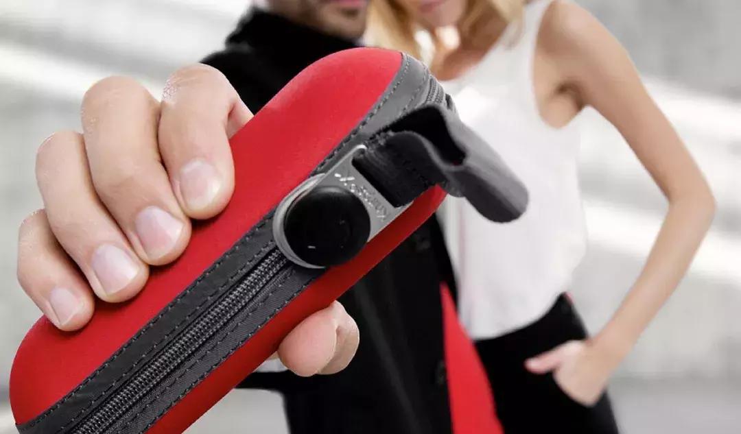 劳斯莱斯一把伞10万元,劳斯莱斯十万元的伞