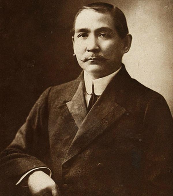 孙中山就任临时大总统，为何很快让给袁世凯？背后原因其实很无奈