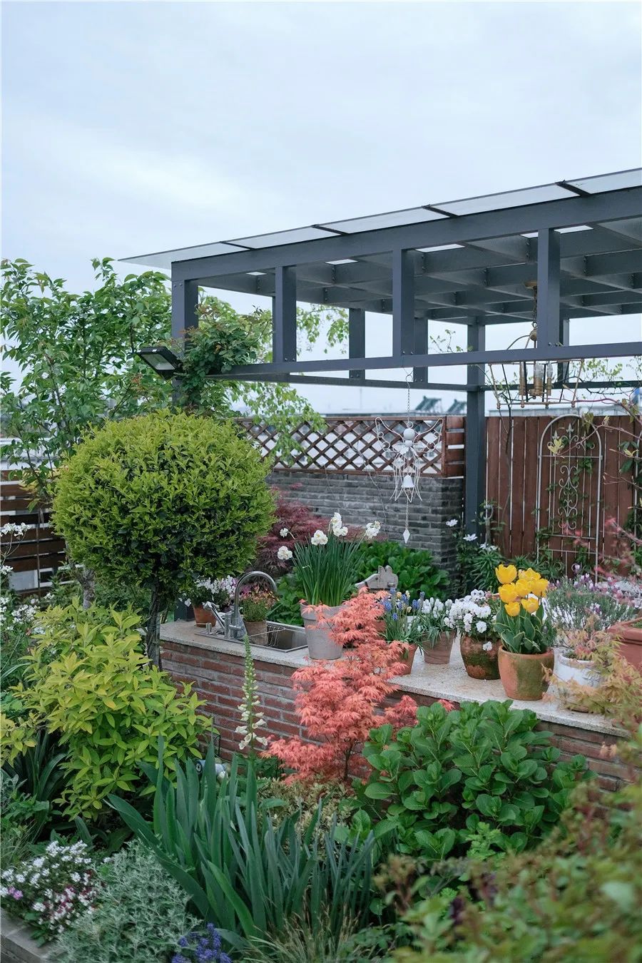 怎样打造露台花园,简单露台花园打造方法