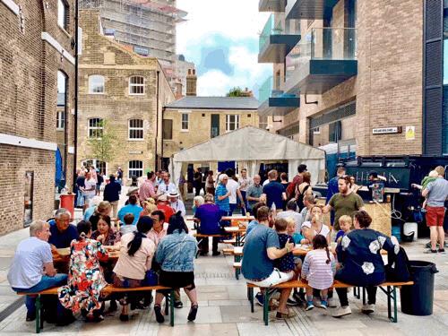 最难开发的伦敦，这家中国公司做到了，第一个交房