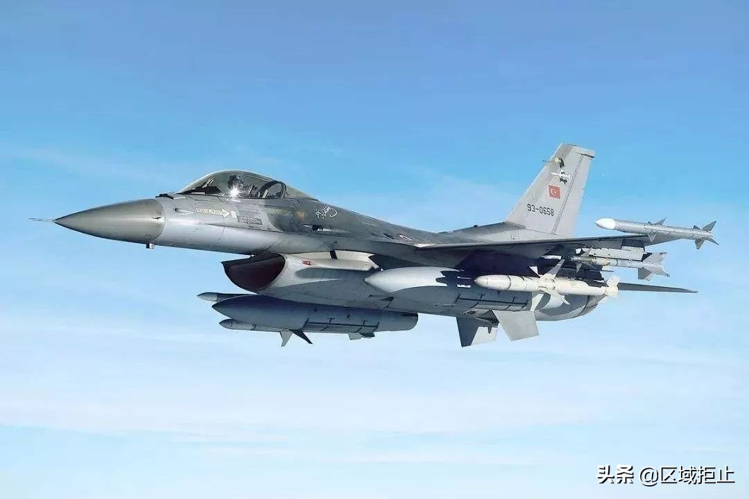 巴基斯坦空军回忆枭龙战机,巴基斯坦枭龙block4载弹量