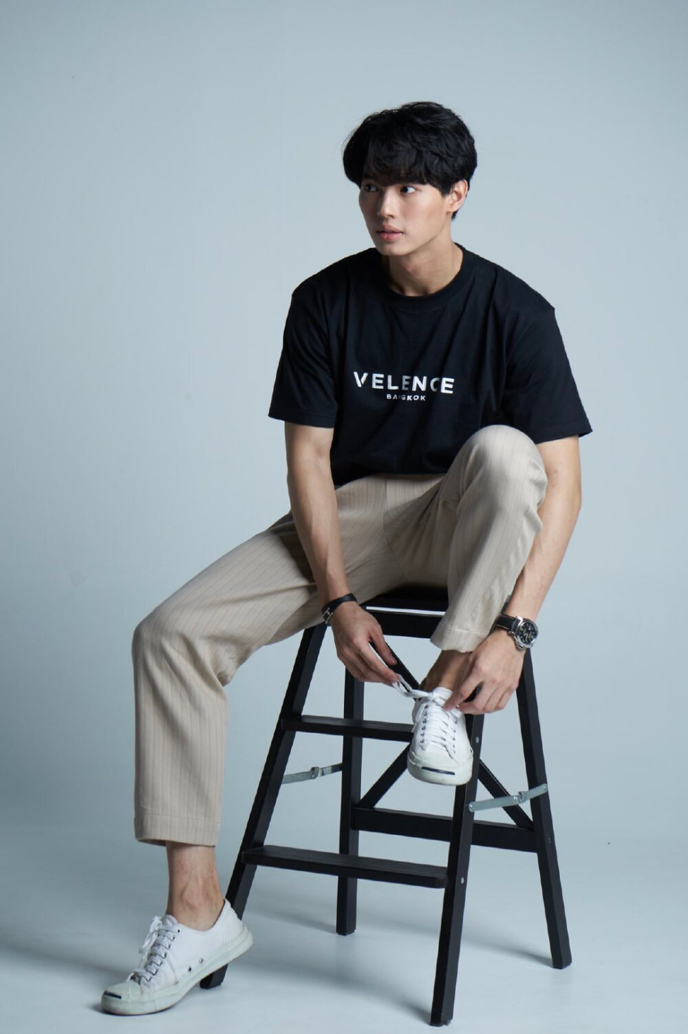 他泰让人一眼万年的外观:妞的鼻尖痣泡芙的笑眼文总的手