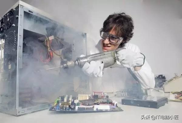 电脑蓝屏死机是什么地方出了问题,电脑蓝屏死机主要原因有哪些