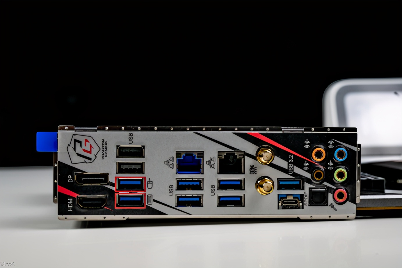 14纳米牙膏测评,英特尔14纳米挤牙膏