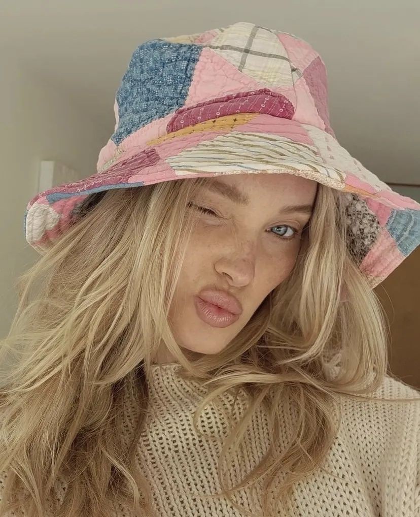 配饰帽子渔夫帽,适合圆脸型的渔夫帽