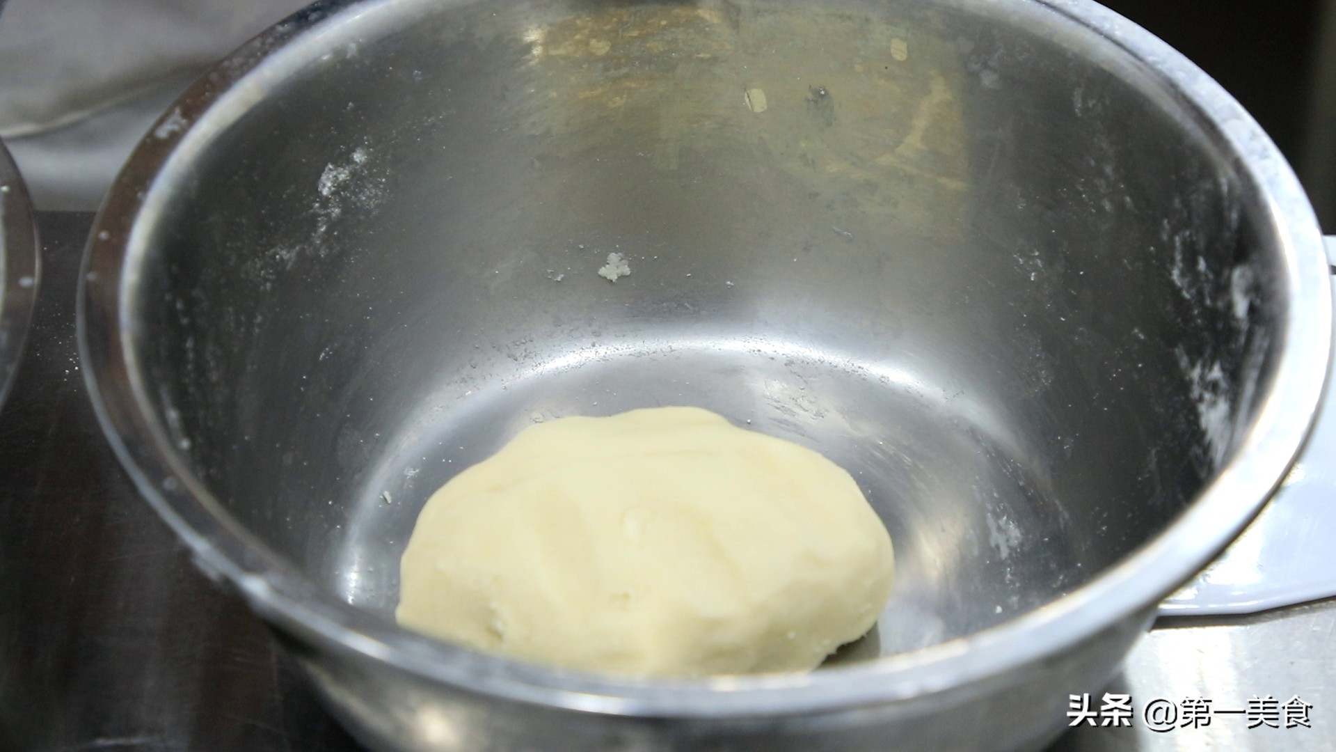 做油酥烧饼怎么做好吃呀,做烧饼油酥怎么做视频