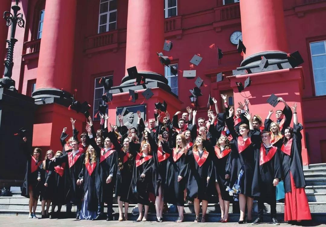 乌克兰留学基本条件有哪些,乌克兰留学优缺点