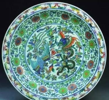 斗彩瓷的特点,斗彩瓷器特征有哪些