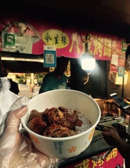 宁波城中村美食街,宁波二村小吃街