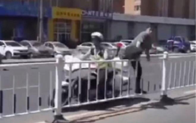 这波「搞笑违法行为集锦」，要承包律师们的今日笑点