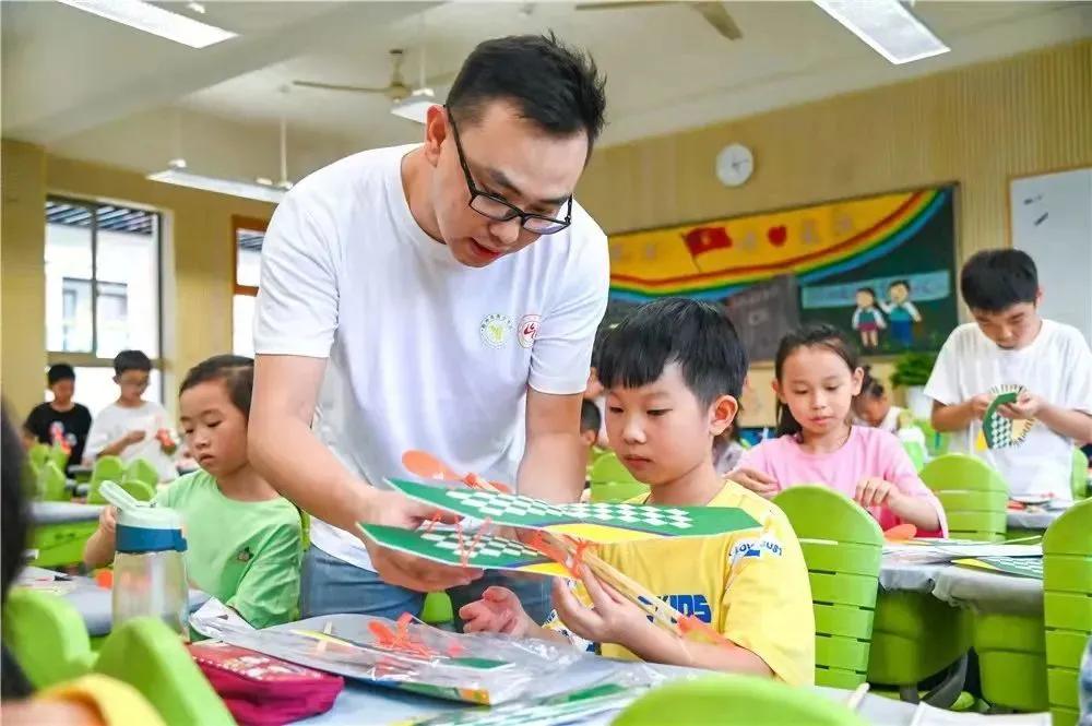 共青团开展志愿者活动助力双奥会,共青团志愿服务活动有哪些