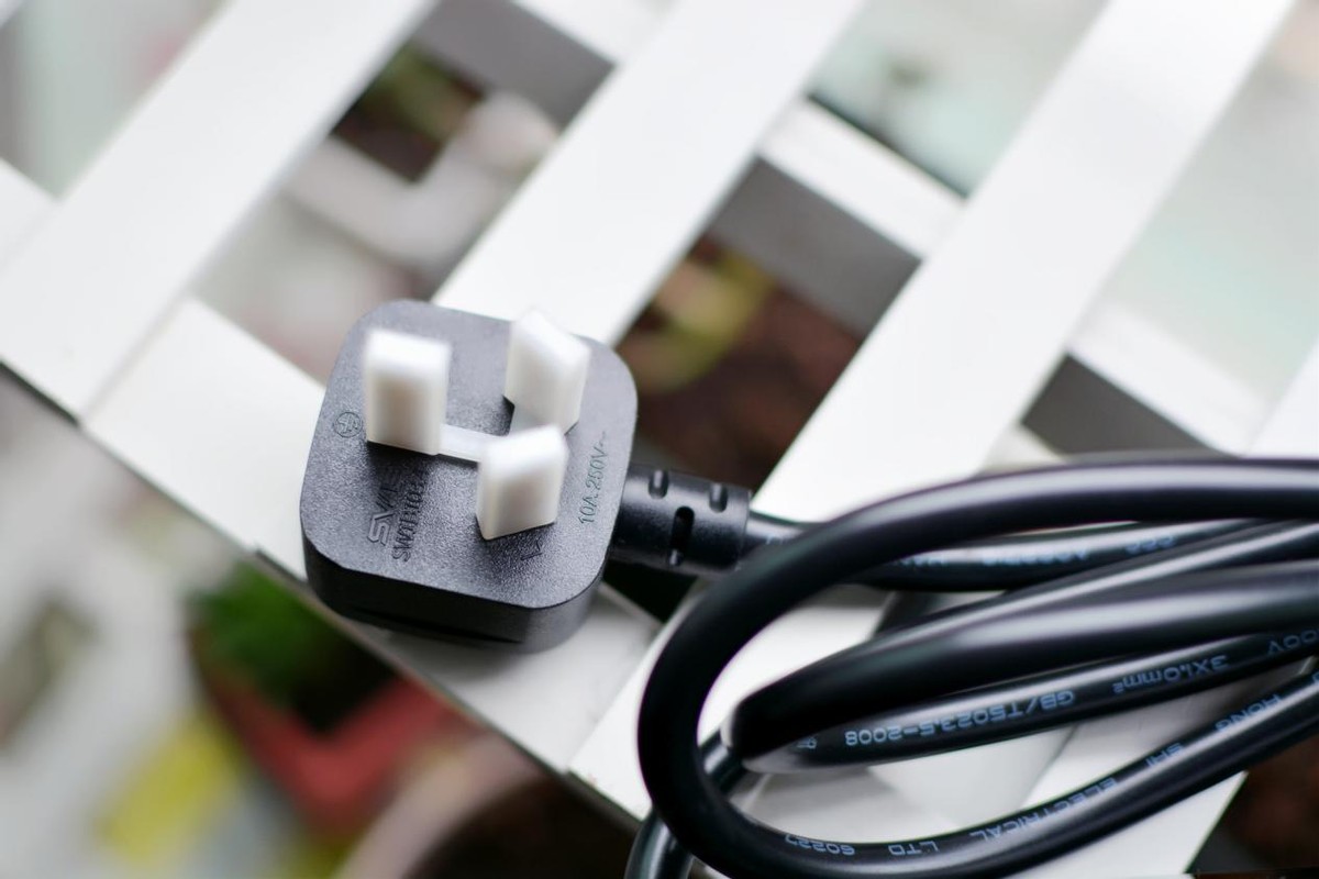 向日葵远程开机插座拆解,向日葵智能插线板设备分享