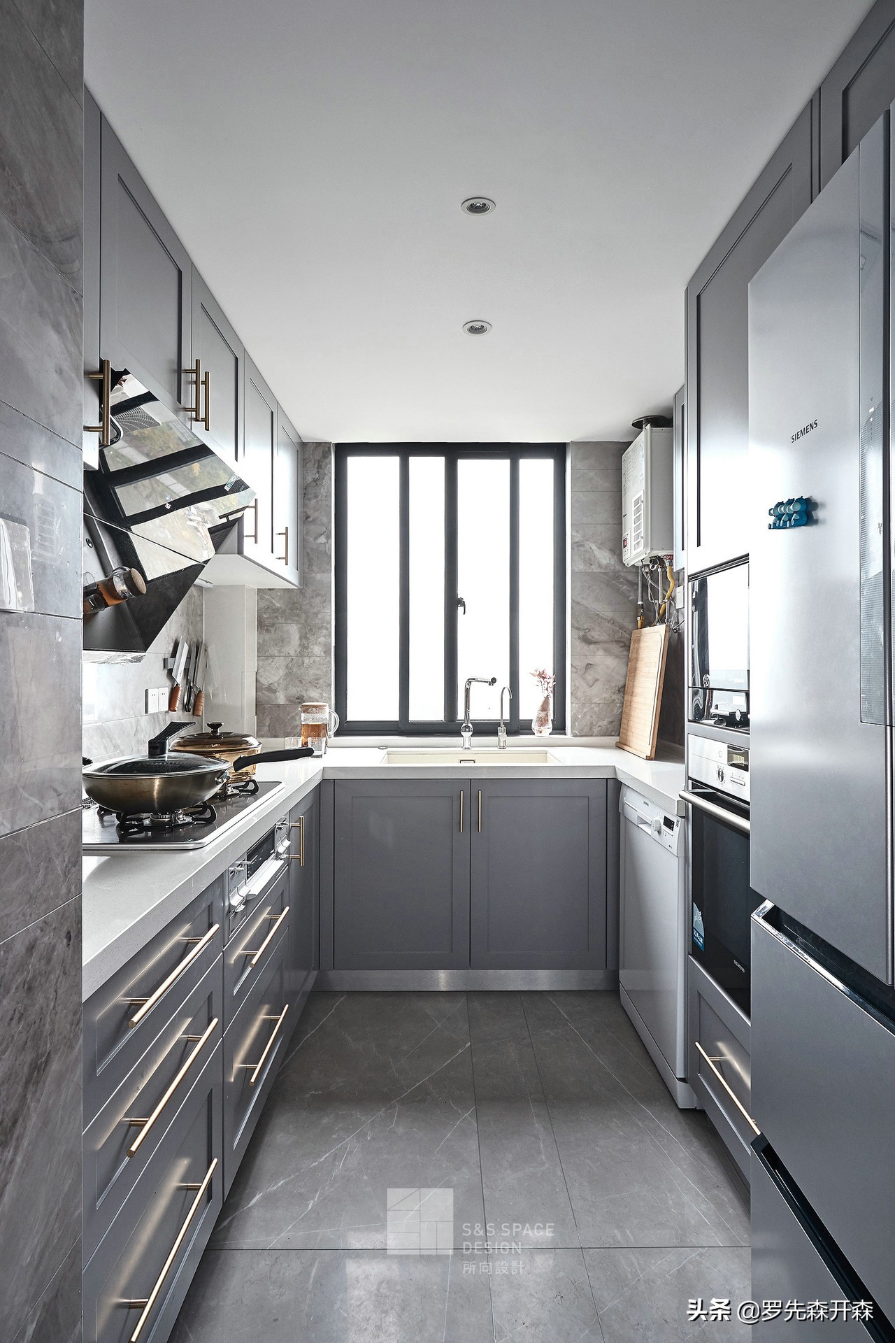 在每一寸光阴，虚度时光