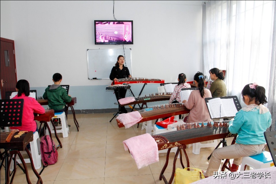 一年兴趣班费用,一年小孩兴趣班要花多少钱