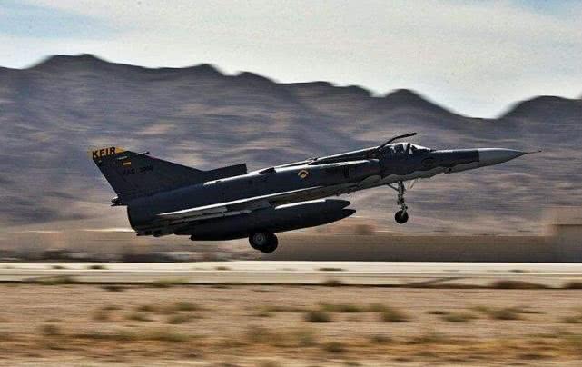 哥伦比亚空军总爱买二手货，瑞典萨博公司表示，看看我的鹰狮