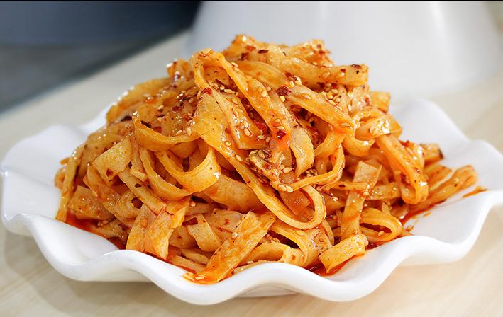 懒人版凉皮料汁做法一学就会,凉皮的制作方法家庭版凉皮汁