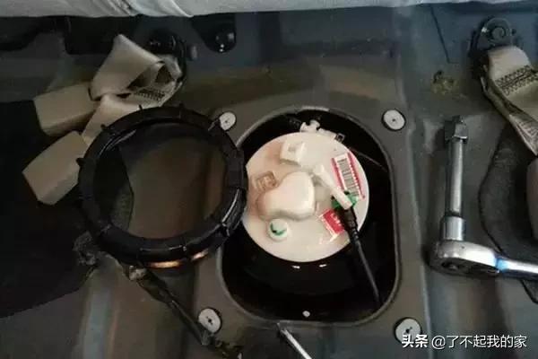 汽车跑到120就发抖是什么原因,汽车开快了方向盘发抖是什么原因