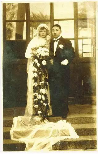 婚纱照民国风军阀婚纱,千年前的婚纱能有多惊艳