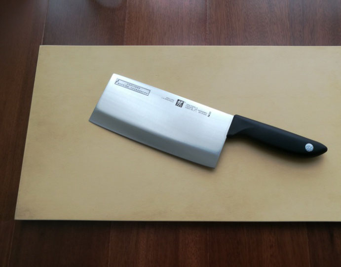 找来几把厨刀品评一下，打发在家无聊时光