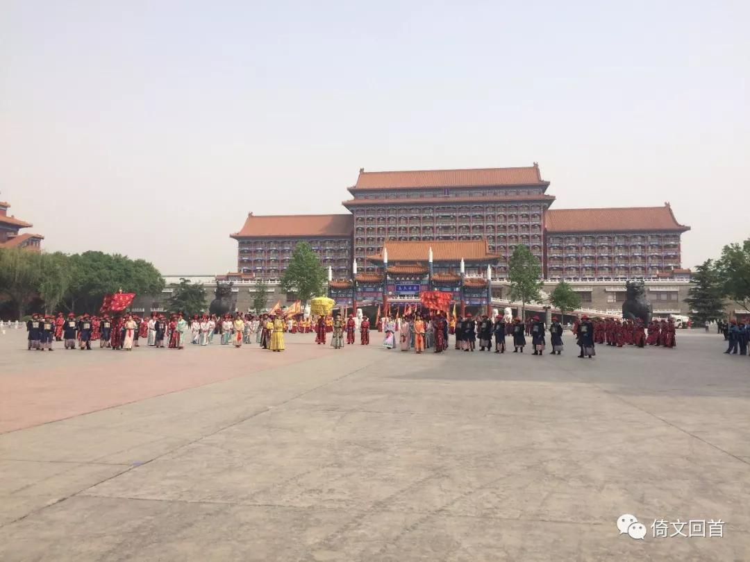 真正的天下第一城是哪里,天下第一城盛况