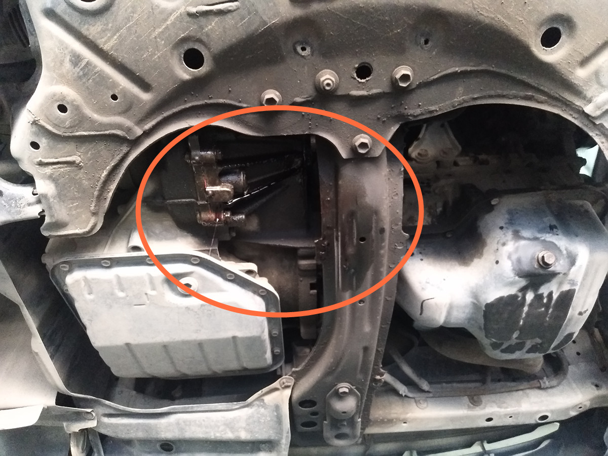 丰田老花冠拆车配件电机和总成,二手丰田花冠车中控配件