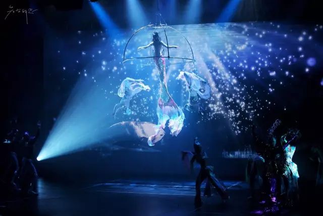 日本防疫钻石公主号邮轮,日本钻石公主号邮轮海上漂多久