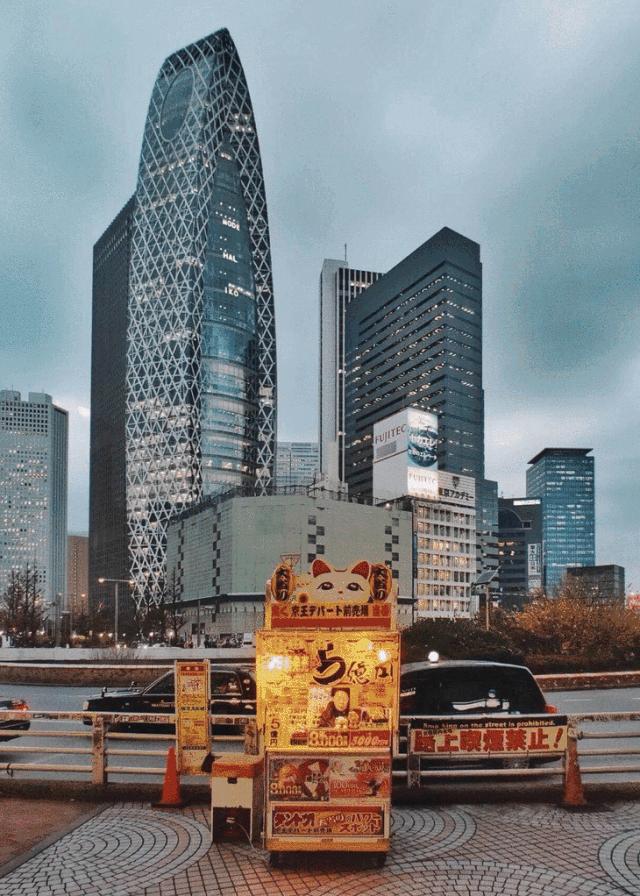 怎么用手机拍出堪比单反的照片,如何用手机拍出单反效果的照片