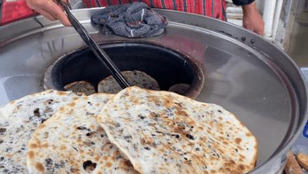 烧饼网红小摊,安徽歙县网红烧饼