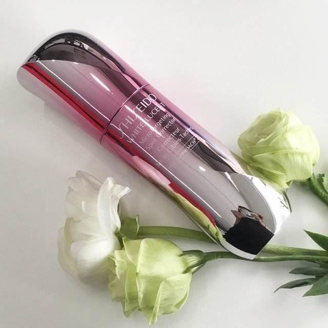 既提亮肤色又祛痘印的精华,油皮美白淡斑祛痘印精华测评