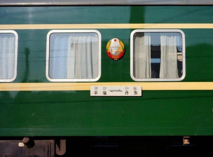 朝鲜和你想的不一样，耐克、阿迪，迪奥已经走进了朝鲜百姓生活中